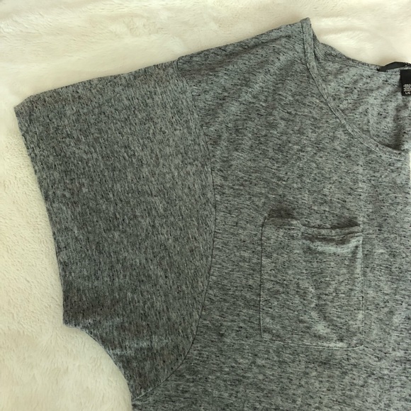 NWOT VS Gray Cropped Shirt / Off the Shoulder - Picture 2 of 5